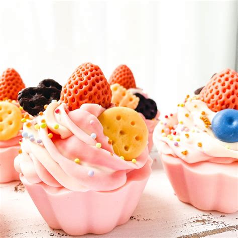 Handmade Australian Artisan Soap - Cupcake & Smiles – The Christmas Shoppe