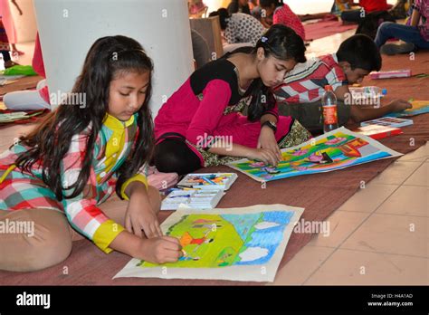 Bangladeshi Children Are Participates In The Painting Competition At