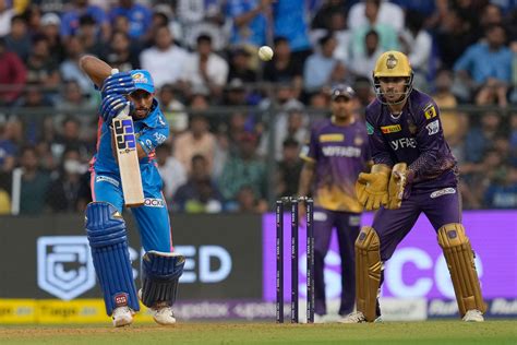 Mi Vs Kkr Pitch Report Wankhede Stadium Gears Up For High Scoring Ipl