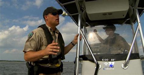 Crews Search For Drowning Victim At Lake Lewisville Cbs Texas