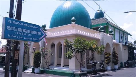 Melihat Wisata Religi Makam Syekh Kramat Jati Di Semarang Times Indonesia