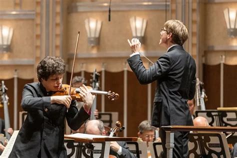 Violinist Augustin Hadelich on Working with New Conductors & Prokofiev Passagework | Strings ...