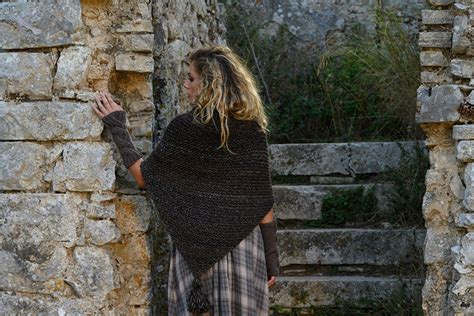 Sassenach Tassel Shawl Knitting Pattern Outlander Patterns Etsy