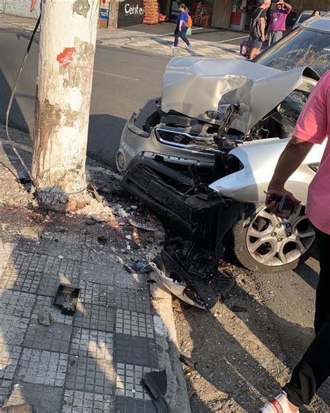 Motorista Morre Ao Colidir Em Poste Na Regi O Central De Osasco