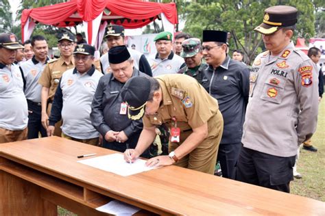 130 Calon Kepala Desa Mendukung Deklarasi Damai Dalam Pilkades Serentak