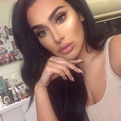 Huda Kattan Nude Eye Makeup Huda Beauty Huda Kattan