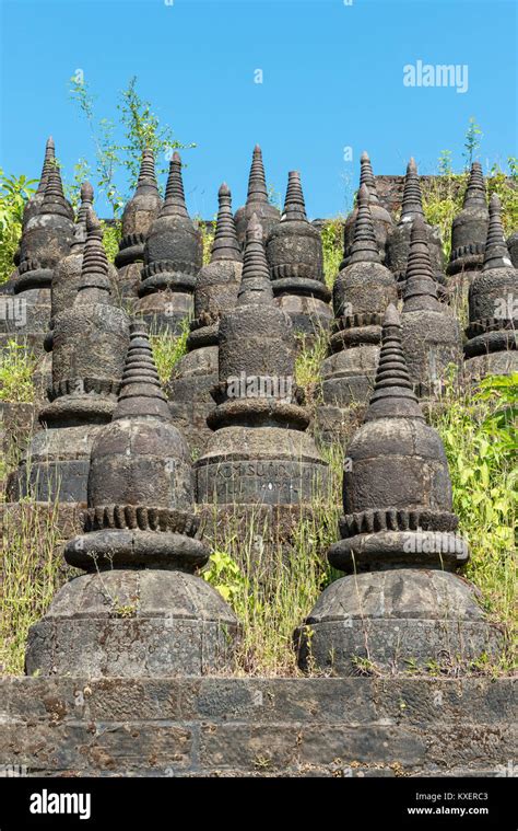 Koe Thaungkothaung Pagodamrauk Uburmamyanmar Stock Photo Alamy