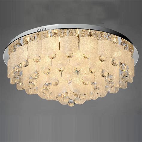 Halogeni lusteri (37 fotografija): halogeni stropni model s kvadratnom ...
