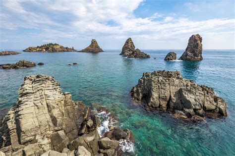 Las Playas Más Bonitas De Catania Volare Magazine Volotea