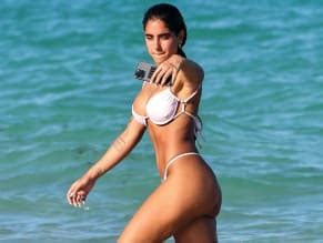 Isabella Ladera Nude Aznude