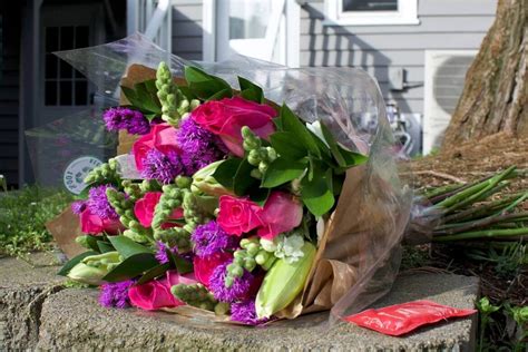 15 Best Houston Flower Delivery Services - Petal Republic