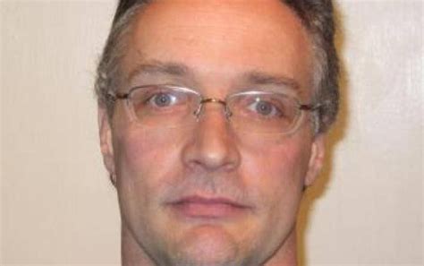 Vancouver Police Launch Canada Wide Search For Sex Offender The Globe And Mail