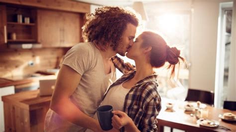 10 Ways To Keep A Relationship Alive We Post Love