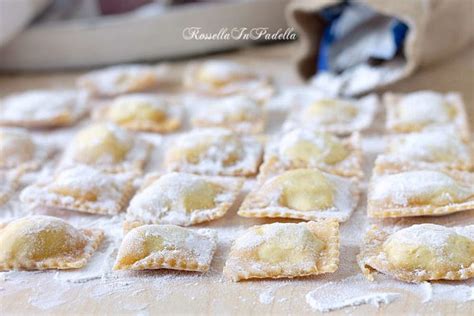 Ricetta Ravioloni Fatti In Casa Ripieni Di Speck E Ricotta