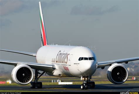 A6 EFF Emirates Sky Cargo Boeing 777F At Paris Charles De Gaulle