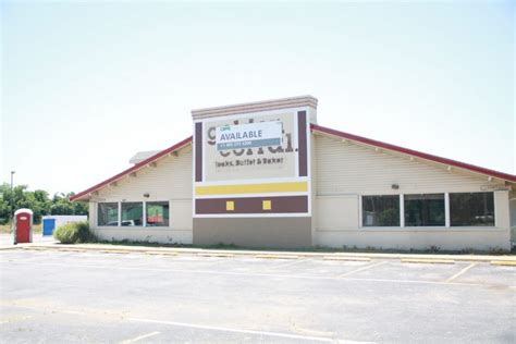 Former Golden Corral Building Finds New Owner Mustang Times