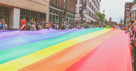 Día del Orgullo Gay Banderas LGBT cuántas son cuál es su origen y qué significa o representa