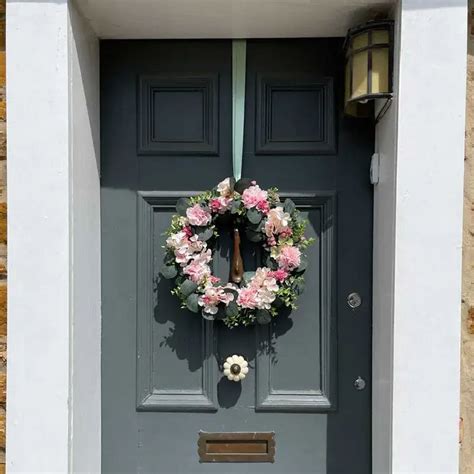 25 DIY Door Wreaths - Wreath Ideas for Front Door