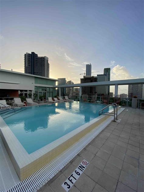 Novotel Miami Brickell Rooftop Pool The Vista Rooftop Bar