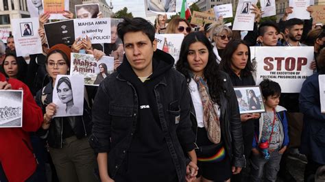 Iran's Mahsa Amini Protests Are an LGBTQ+ Fight, Too | Them