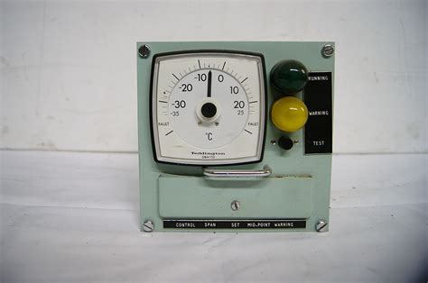 6810124 Submarine Control Room Thermometer H 15cm X 15 X 17 X 16