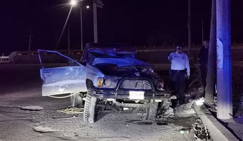 Joven Salva Su Vida De Milagro Tras Chocar Y Volcar En La Costerita