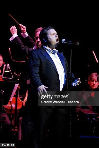 Paul Potts Performs At The Sydney Opera House Photos and Premium High ...