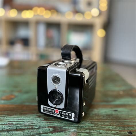 Kodak Brownie Hawkeye Review With Sample Photos In Kauai Italy And