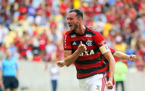 R Ver Do Flamengo Revela Sa Da Dolorosa Do Atl Tico Mg Flaresenha