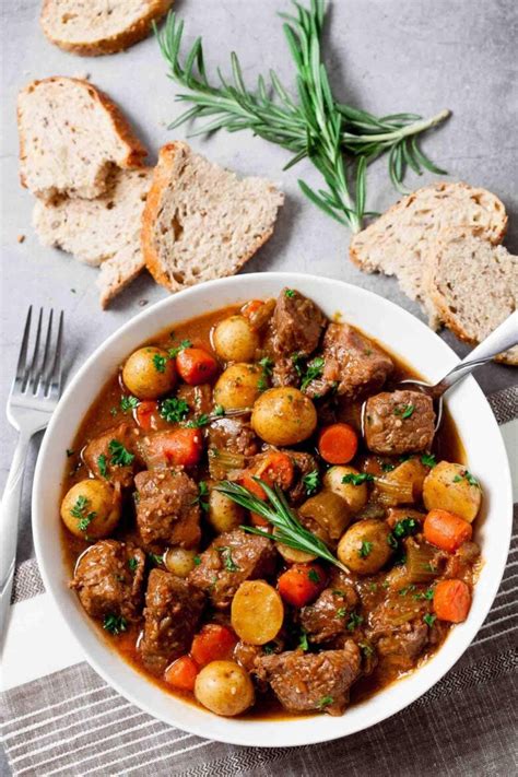 Boeuf Bourguignon (French Beef Stew) | Chew Out Loud