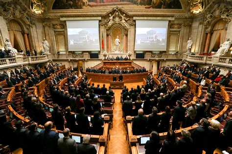 Parlamento Aprova Voto De Pesar Pela Morte De Mário Soares Sic Notícias