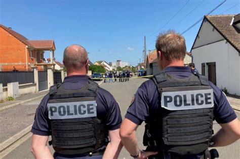 Triple Homicide à Dreux Le Père Principal Suspect Du Meurtre De Son