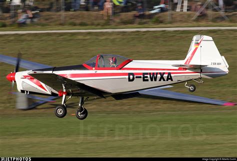 D EWXA Zlin 526AFS Private Alberto Cucini JetPhotos