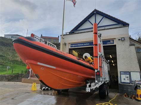 Kinghorn Lifeboat Rnlikinghorn Twitter