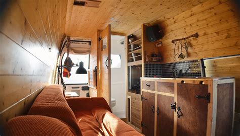 My DIY camper – from rusty van to cosy home in 5 months - VandogTraveller