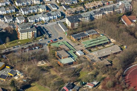 Holzwickede von oben Schulgebäude der Karl Brauckmann Schule an der