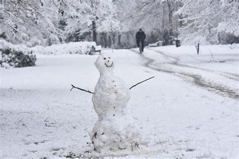 Sti E Sneg Novo Upozorenje Rhmz Evo Gde Se O Ekuje Jak Vetar I