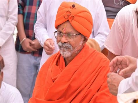 Maharashtra Lok Sabha Elections 2024 Shantigiri Maharaj To Contest As Independent From Nashik