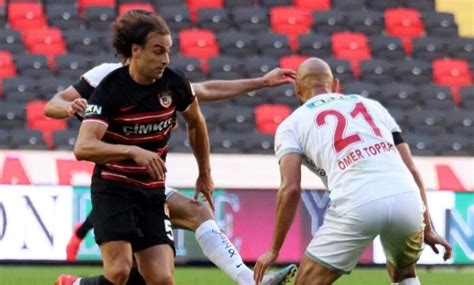 Gaziantep FK Antalyasporu tek golle geçti jurnalci