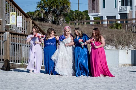 Mama June And Justin Stroud Marry In Oceanfront Ceremony See Photos