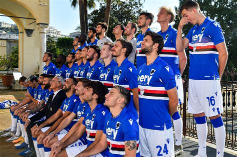 Backstage Foto Di Squadra 2020 21 La Fotogallery U C Sampdoria