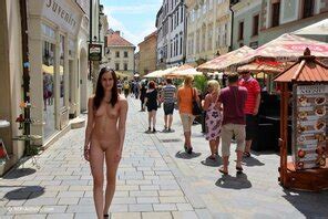 Nude In Public Vol Photo Gallery