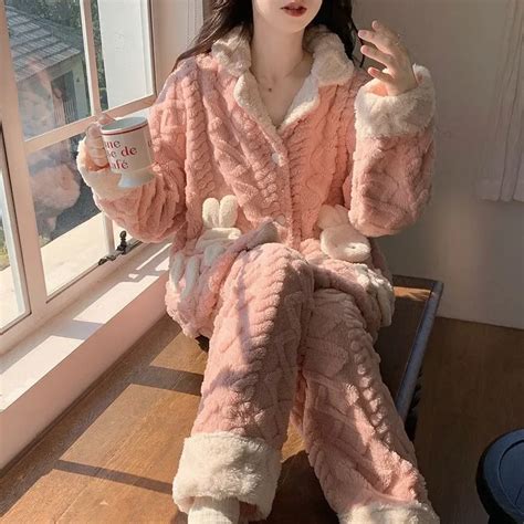 Famale Coral Velvet Pajamas Women Thick Plush Loungewear Suit Warmth