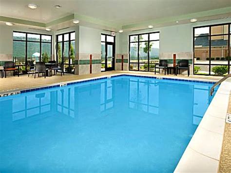 Top 19 Hotels With Pool In Chattanooga Anna Holts Guide