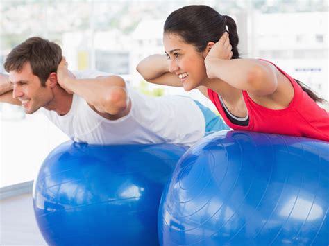 Stability ball workout for super core fitness - Easy Health Options®