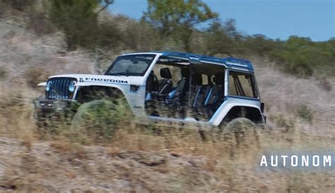 Jeep Teases All Electric Wrangler Freedom Bev Jeep Gladiator Jt