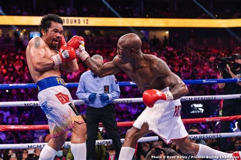 Yordenis Ugas Shocks Manny Pacquiao Boxing Results Latest Boxing News