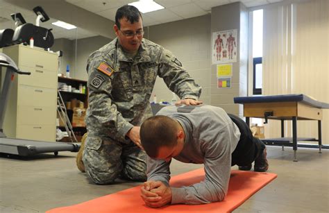 Currahee S First In Division To Receive Unit Level Physical Therapy