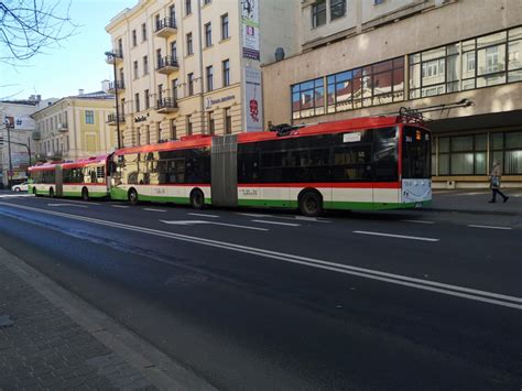 Zmiany w komunikacji miejskiej od soboty 30 października Sprawdź