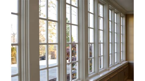 A Detailed Look At Vinyl Vs Wood Replacement Windows